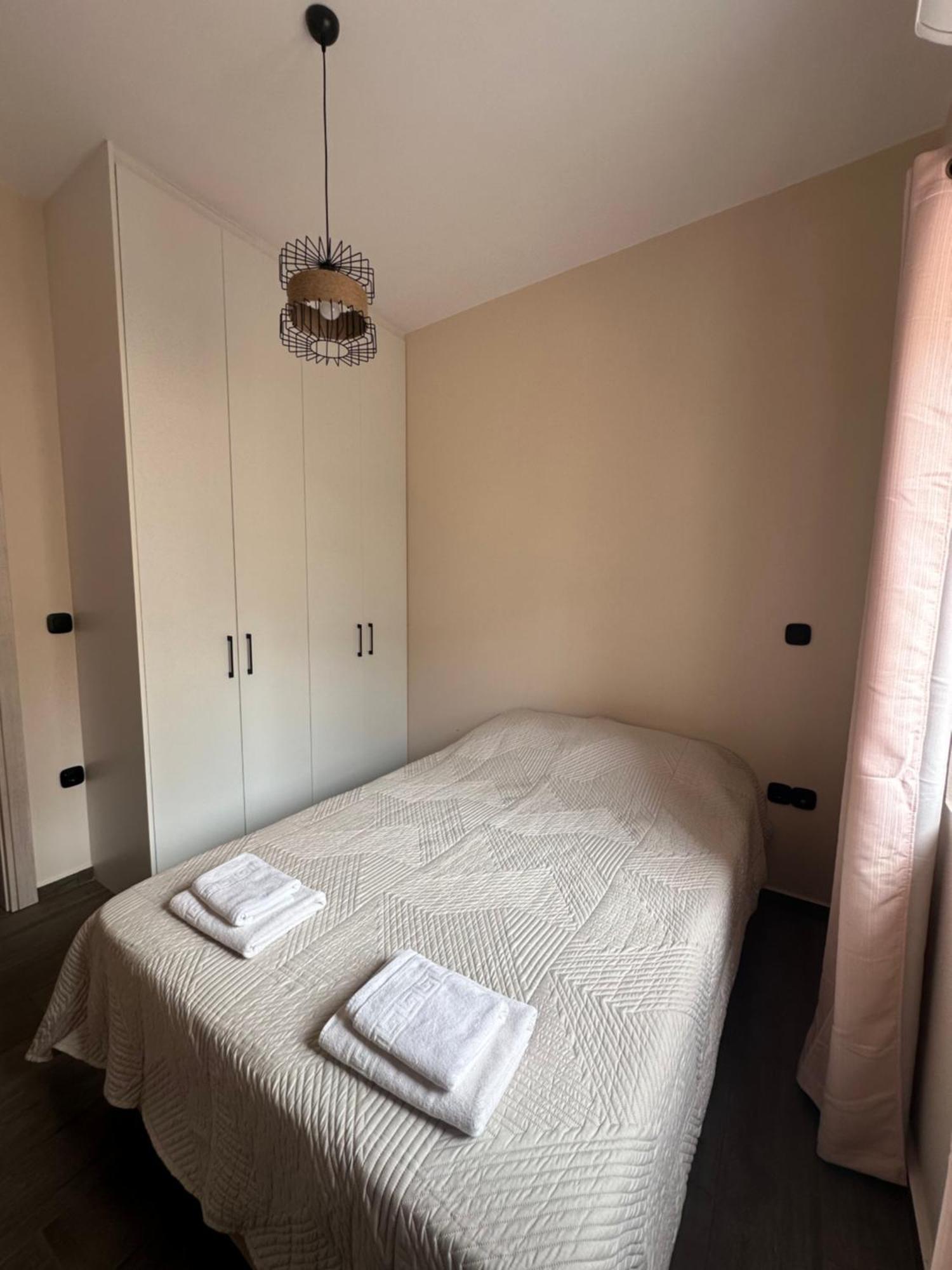 Kli9 Apartment Ermoupoli Ngoại thất bức ảnh
