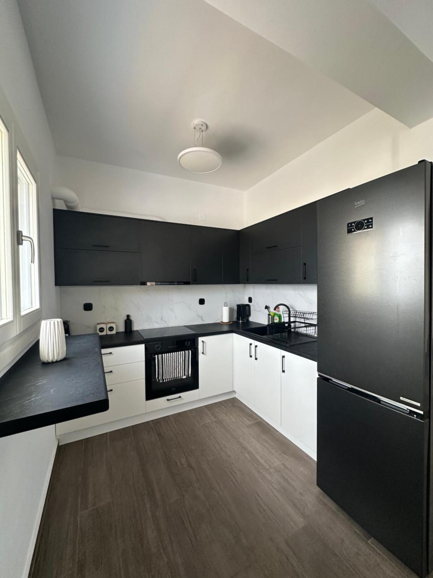 Kli9 Apartment Ermoupoli Ngoại thất bức ảnh
