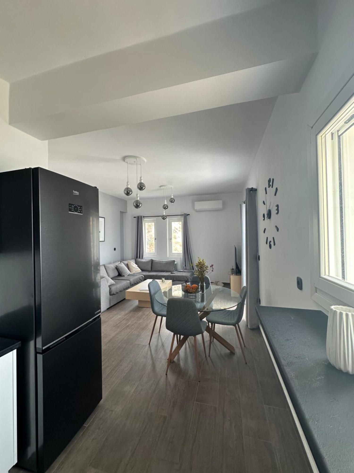 Kli9 Apartment Ermoupoli Ngoại thất bức ảnh