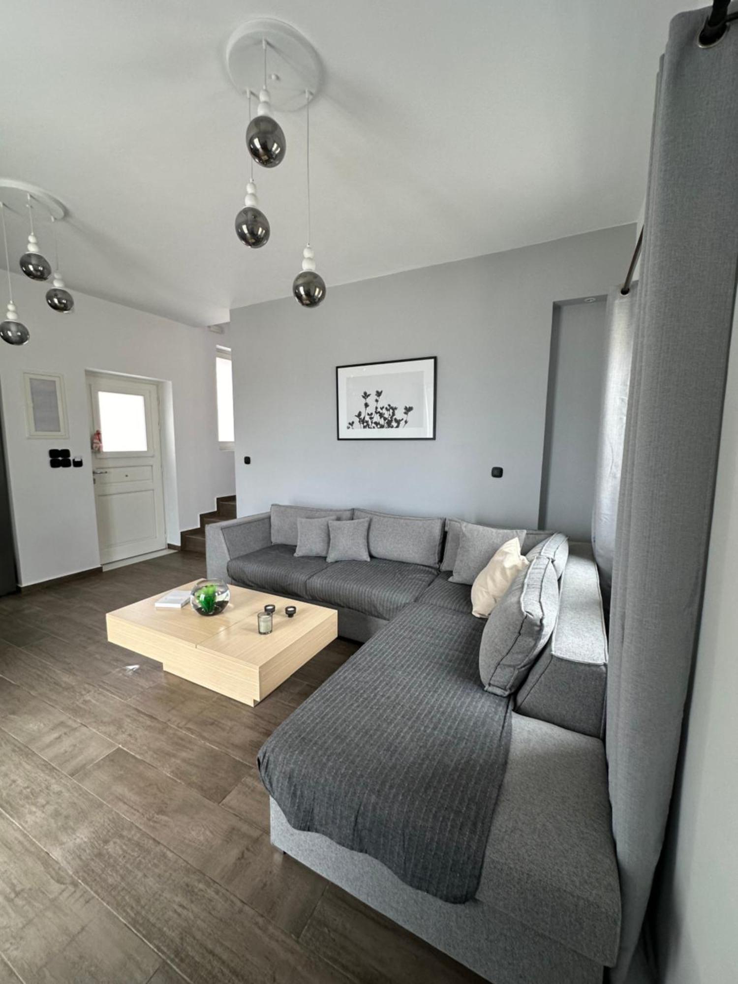 Kli9 Apartment Ermoupoli Ngoại thất bức ảnh