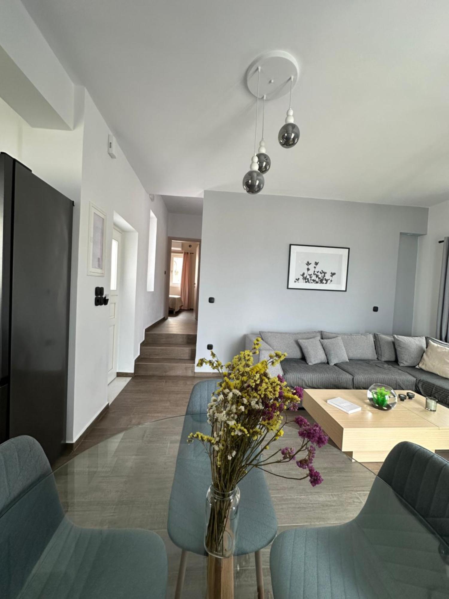 Kli9 Apartment Ermoupoli Ngoại thất bức ảnh